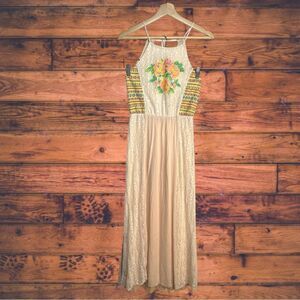 Pale Pink Embroidered Lace Maxi Dress Small